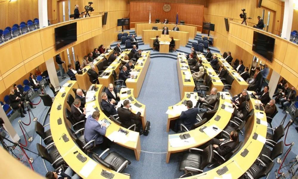 Η Κύπρος σε "αχαρτογράφητα νερά": Καταψήφισαν τον προϋπολογισμό του 2021